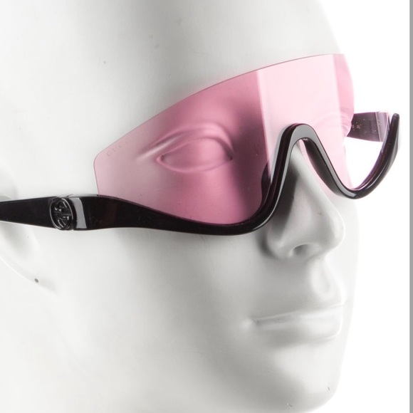 Gucci Accessories - Gucci shield tinted sunglasses